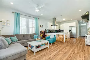 1516 37th St, Galveston, TX 77550 - Photo 4
