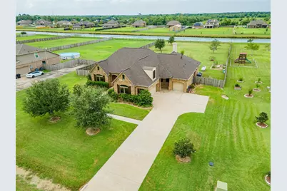 4827 Magnolia Bend Drive, Rosharon, TX 77583 - Photo 4