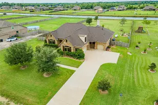 4827 Magnolia Bend Dr, Rosharon, TX 77583 - Photo 4