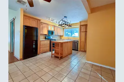 459 Village Creek Drive, Houston, TX 77598 - Photo 10