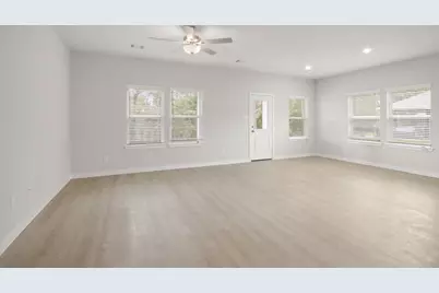 1104 Sunlit Circle, Brookshire, TX 77423 - Photo 4