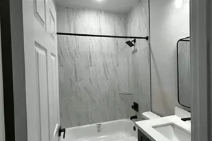 704 Avenue I, Conroe, TX 77301 - Photo 2