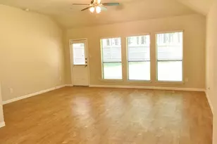 12710 Brightwood Dr, Montgomery, TX 77356 - Photo 6