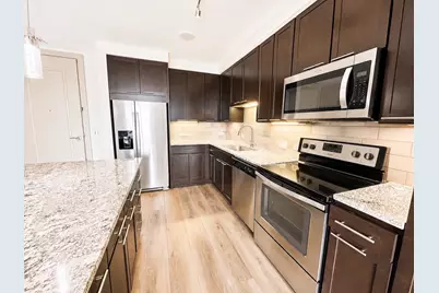 9787 Katy Freeway #1611, Houston, TX 77024 - Photo 6