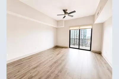 9787 Katy Freeway #1611, Houston, TX 77024 - Photo 2