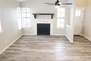 1903 Golden Pheasant Dr, Austin, TX 78758 - Photo 2