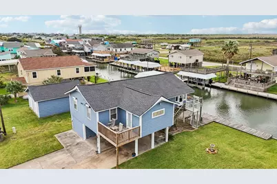 1221 Bay Street, Crystal Beach, TX 77650 - Photo 32