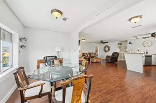 1221 Bay St, Crystal Beach, TX 77650 - Photo 10