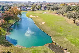 1750 N Country Club Blvd, Sugar Land, TX 77478 - Photo 32
