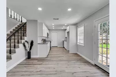 2305 Peach Lane, Pasadena, TX 77502 - Photo 12
