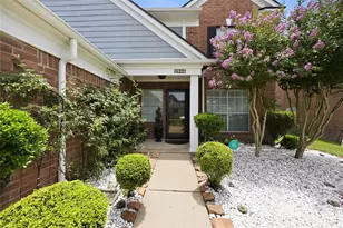 2946 Carrizo Springs Ct, Katy, TX 77449 - Photo 2