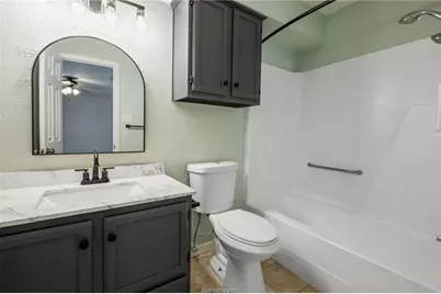 4018 Kenwood Drive, Bryan, TX 77802 - Photo 12