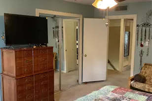 5217 Arboles Dr, Houston, TX 77035 - Photo 26