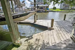 1205 Bay St, Crystal Beach, TX 77650 - Photo 28