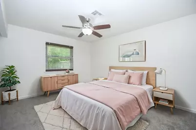 1215 Pinecroft Drive, Sugar Land, TX 77498 - Photo 18