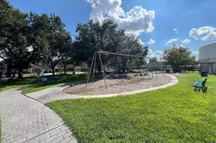 1215 Pinecroft Dr, Sugar Land, TX 77498 - Photo 42