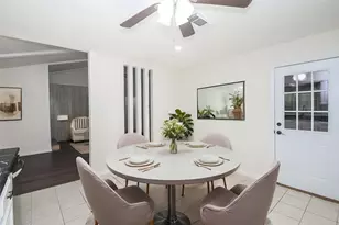 1215 Pinecroft Dr, Sugar Land, TX 77498 - Photo 16