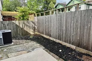 4916 Travis St, Houston, TX 77002 - Photo 14