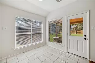 30 Jewelsford Dr, The Woodlands, TX 77382 - Photo 12