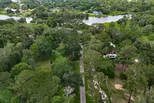 2307 Oleander Dr, Dickinson, TX 77539 - Photo 6