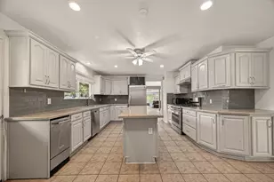 2307 Oleander Dr, Dickinson, TX 77539 - Photo 20