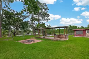 2307 Oleander Dr, Dickinson, TX 77539 - Photo 32