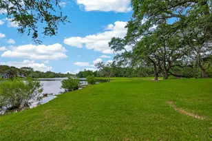 2307 Oleander Dr, Dickinson, TX 77539 - Photo 44