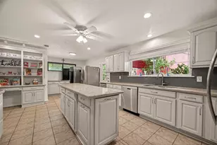 2307 Oleander Dr, Dickinson, TX 77539 - Photo 22