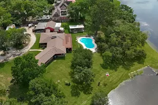 2307 Oleander Dr, Dickinson, TX 77539 - Photo 1