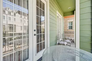 2736 Cortlandt St, Houston, TX 77008 - Photo 8