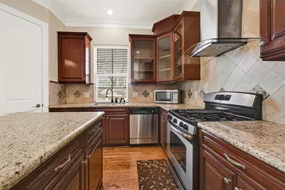 2736 Cortlandt Street #A, Houston, TX 77008 - Photo 1