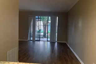 2475 Underwood St, Houston, TX 77030 - Photo 6