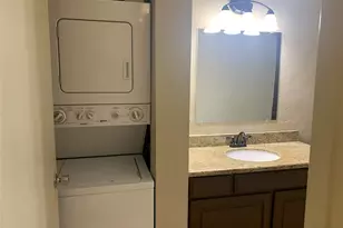 2475 Underwood St, Houston, TX 77030 - Photo 8