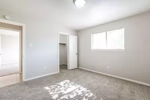6222 Maywood Forest Dr, Houston, TX 77088 - Photo 16