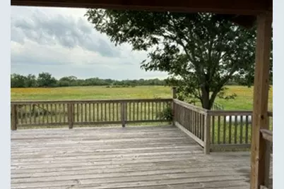 1240 Crooked Road, Cat Spring, TX 78933 - Photo 6