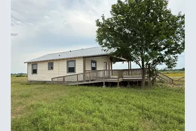1240 Crooked Road, Cat Spring, TX 78933 - Photo 4
