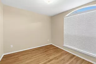 2931 Steelhead Dr, Houston, TX 77045 - Photo 12