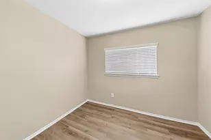 2931 Steelhead Dr, Houston, TX 77045 - Photo 16