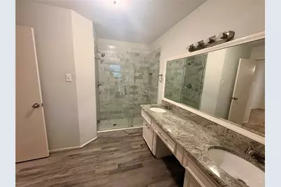 80 Fallenstone Drive, The Woodlands, TX 77381 - Photo 6