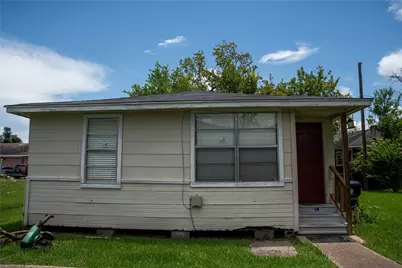 3929 Caplin Street, Houston, TX 77026 - Photo 4