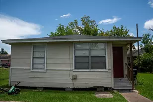 3929 Caplin St, Houston, TX 77026 - Photo 4