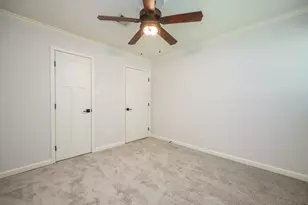 11931 Dunlap St, Houston, TX 77035 - Photo 18
