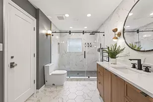 426 W Gaywood Dr, Houston, TX 77079 - Photo 30