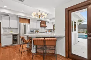 426 W Gaywood Dr, Houston, TX 77079 - Photo 20