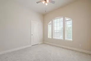 14113 Timber Bluff Dr, Pearland, TX 77584 - Photo 20