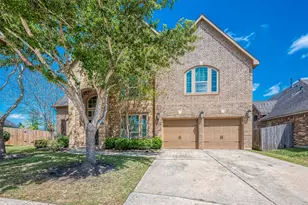 14113 Timber Bluff Dr, Pearland, TX 77584 - Photo 1