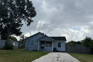 311 Rustic Dr, Pasadena, TX 77502 - Photo 2