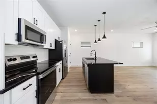 8019 Cora Street St, Houston, TX 77088 - Photo 6