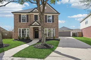 2910 Fountain Brook Ct, Pearland, TX 77584 - Photo 1