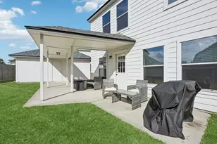 2910 Fountain Brook Ct, Pearland, TX 77584 - Photo 34